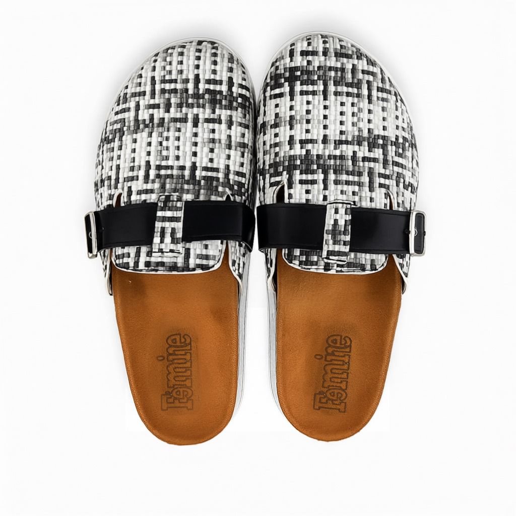 Bloomy Clogs Black