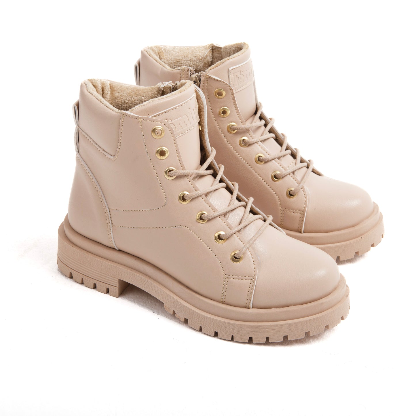 Low Neck Beige Boot