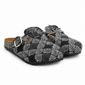 Leaf Black