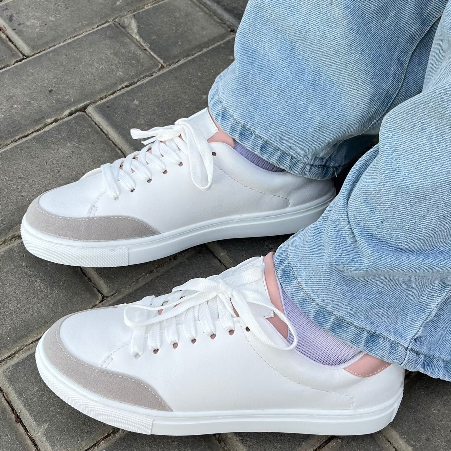 Enzo Pink