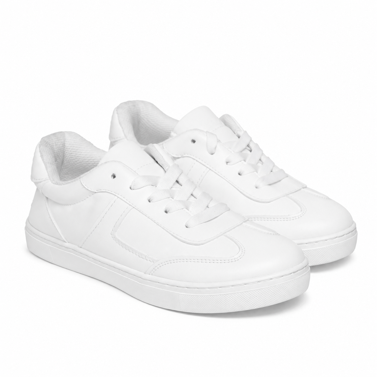 Aura White