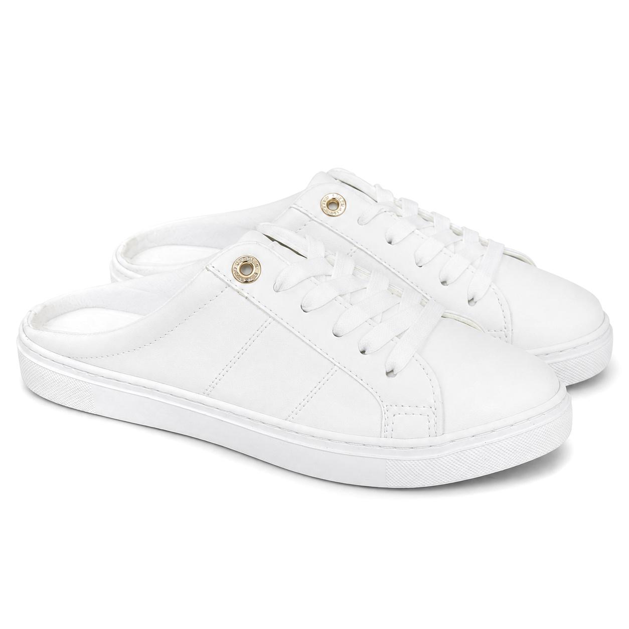 Move White